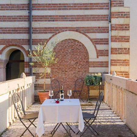 Domus La Costa Lägenhet Verona Exteriör bild
